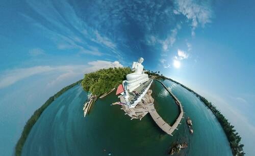 360度カメラで撮影した大仏のいる風景