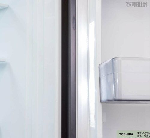 ポイント2:庫内がキレイに見えるLEDライト 冷蔵庫おすすめ イメージ2