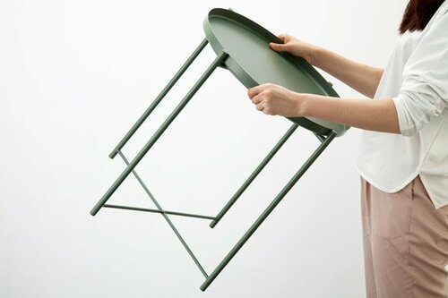 置くだけでサマになる！ 室内外で使えるトレイテーブル イメージ4