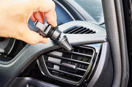 取り付け 車用スマホホルダーおすすめ イメージ