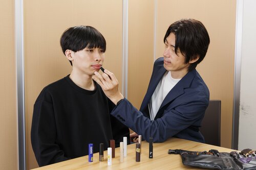 テスト1：血色感 メンズ色付きリップおすすめ イメージ