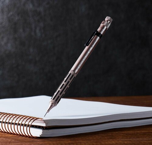 書くことを楽しむために特別な一本を持ちませんか？ 高級シャーペンおすすめ イメージ