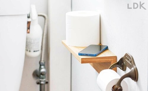 トイレって狭くて掃除がしにくい! トイレットペーパーホルダーのおすすめおすすめ イメージ