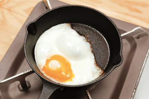 ［Check2］ニトスキは薄いからすばやく温まる！しかも「鋳鉄」だからずっと温かい！ イメージ4