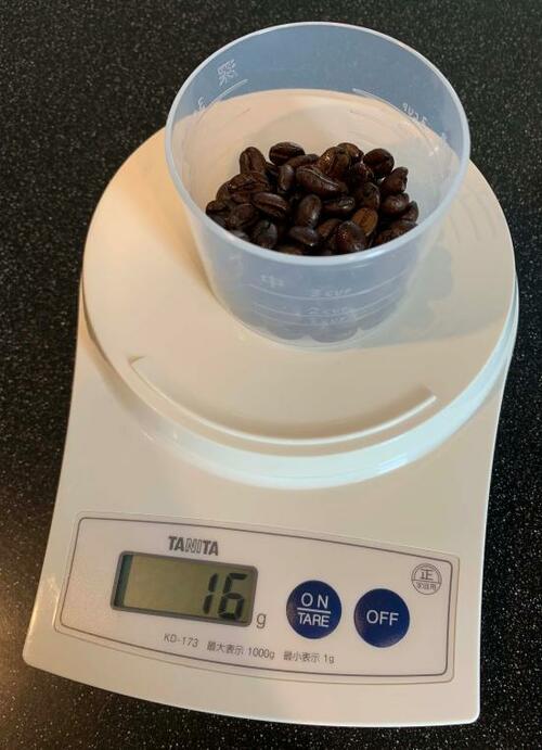 できあがるのを待つ時間が楽しいコーヒーメーカーです