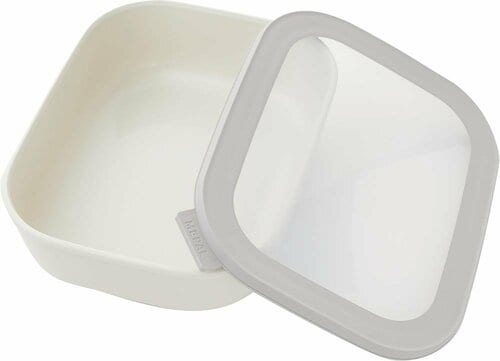 ベルメゾン「冷蔵冷凍可能な北欧テイストの角型保存容器」 イメージ