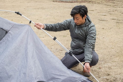 面倒がイヤならDODがイチバン手軽ワンタッチで組めて備品全部入り! イメージ