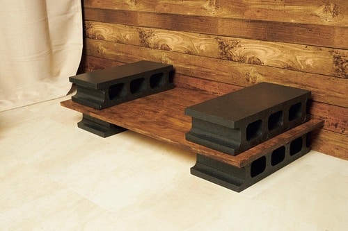 作業工程3：テレビ台を組む イメージ