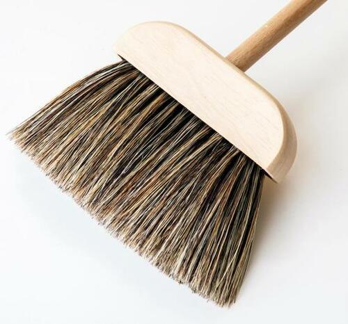 1/40の価格で超お得な「ふるさと箒」 イメージ2