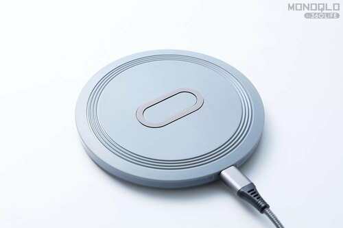 滑り止めつきで安定して置ける! パッド型ワイヤレス充電器おすすめ イメージ