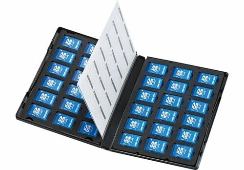 サンワサプライ:DVDトールケース型メモリーカード:カメラアクセサリー