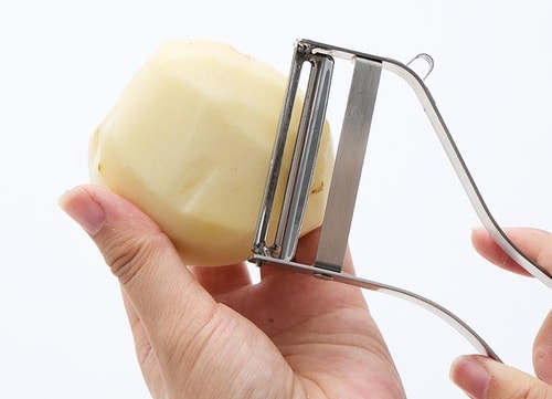 極薄にツルンと剥けてムダがない キッチン用品おすすめ イメージ