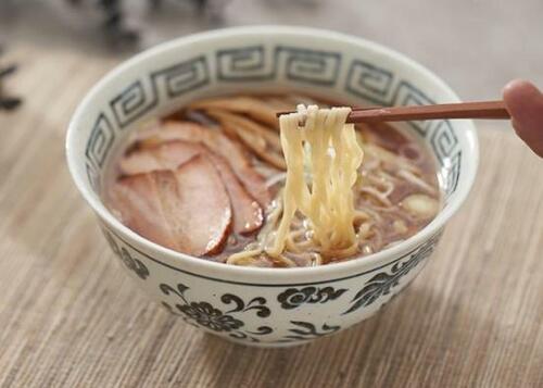 【1杯270円】喜多方の味わいを完全再現！ アイランド食品「大みなと味平」 イメージ3