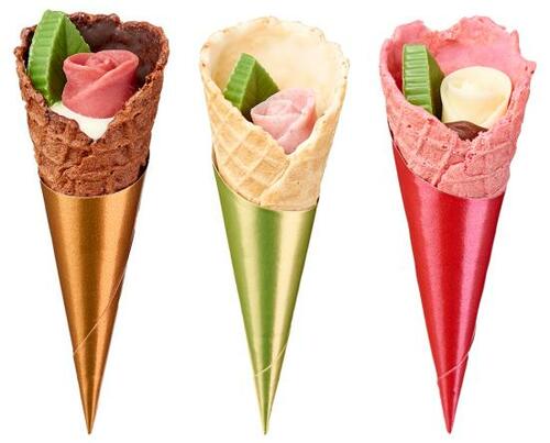メサージュ・ド・ローズ コーン・フルーリ:洋菓子