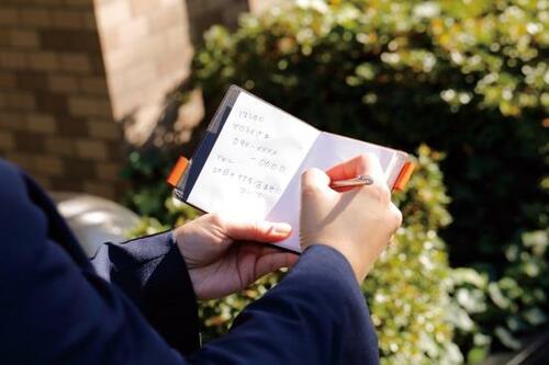 A4用紙がメモ帳になる！アブラサスの「薄いメモ帳」 イメージ4