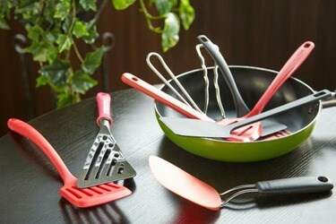 フライ返しおすすめランキング10選 料理のプロが厳選 360life サンロクマル