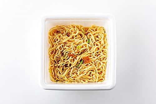 日清食品:日清焼そばU.F.O. 大盛 ハラペーニョ香るホワイトチェダーチーズ味焼そば:インスタント食品