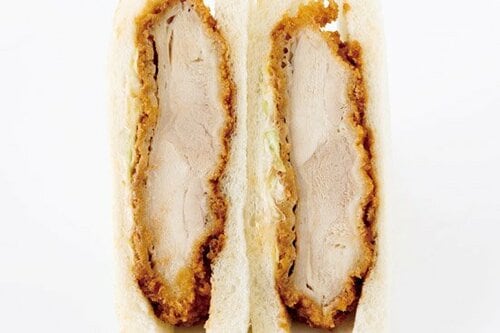 4位: 【4位】上品な仕上がりのセブン「チキンカツサンド」 イメージ2