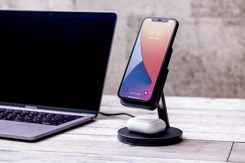 モバイルバッテリーとしても使える