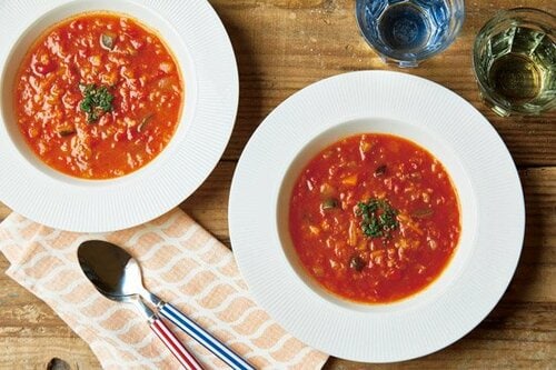 レストランのようなテーブルを演出できるのに249円は驚き!