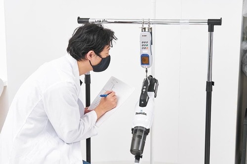 比較項目2:使いやすさ マキタの掃除機おすすめ イメージ