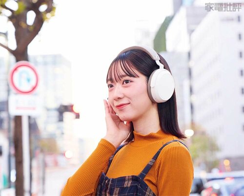 【装着感】やわらかパッドで快適な装着感 ワイヤレスヘッドホンおすすめ イメージ