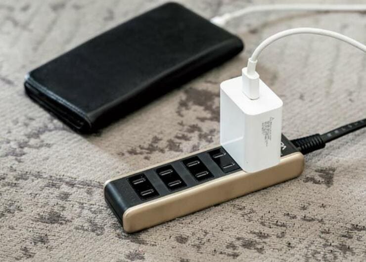 【おしゃれタップ】機能性も見栄えも叶える電源タップ、見つけました｜『LDK』がセレクト