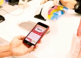 まだキャッシュレス決済してないの? “老後不安が解消する”お得ワザ【基本編】|『LDK』が教えます