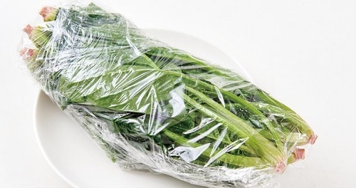 手順2：互い違いにまとめてラップ イメージ