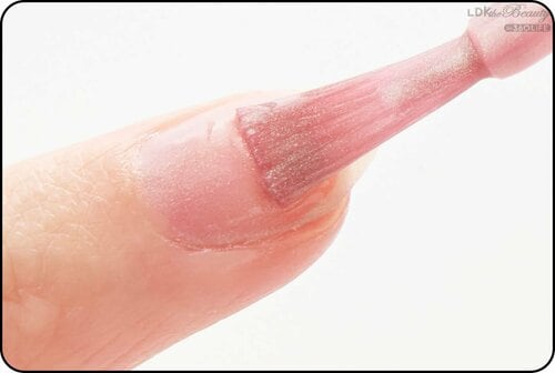 使用感：コントロールしやすいハケ マニキュア・ネイルポリッシュおすすめ イメージ