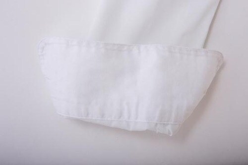 デニム色に染まった白シャツは熱いお湯で色を逃します!