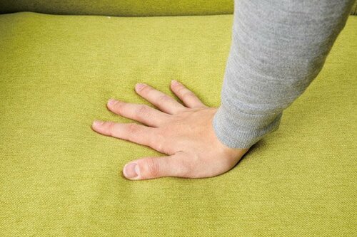 【S評価】重厚でセンスがある男性向けのLOWYA イメージ3