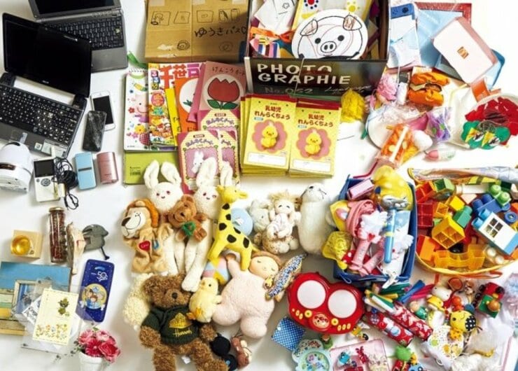 思い出は納得の決別術で！ 捨てにくいモノの捨てテク4選｜『LDK』とプロが“片付けラク技”を伝授