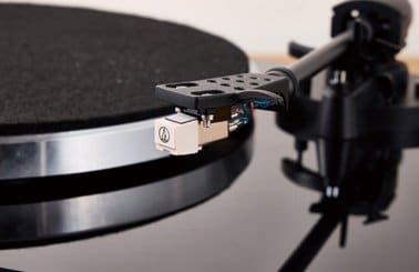 まずはMM型から始めよう！ レコードプレーヤーの選び方おすすめ イメージ