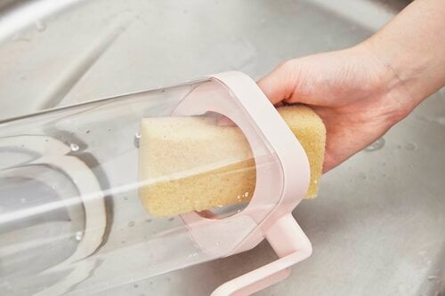 注ぐときに漏れてしまう 横置きできる冷水筒おすすめ イメージ3