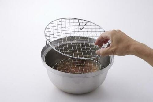 テスト2:使いやすさ 家庭用燻製器おすすめ イメージ