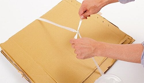 【Step 2】結束するビニール紐はケースに入れるとストレス激減