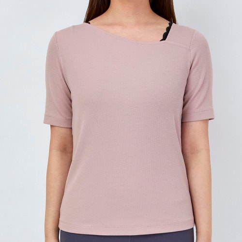 小さく見せるブラトップおすすめ Nissen(ニッセン) 大きな胸を小さく見せるタンクトップ型ブラトップ イメージ2