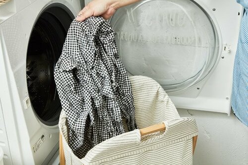【No.23】洗濯物の持ち運びがラク!防水加工のランドリーバスケット