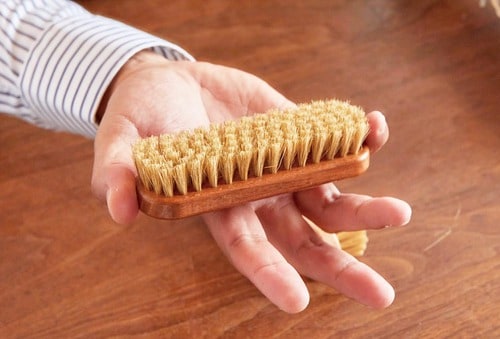 ポイント2：手のひらサイズ スニーカークリーナーおすすめ イメージ