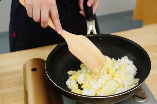 基本のチャーハンの作り方