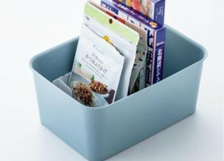 【ダイソーvsセリア】食品小袋片付く「レトルトスタンド」はどっちが買い？│『LDK』が比較