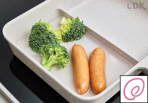 少し低めの仕切りでもボイル調理が可能 仕切りつきフライパンおすすめ イメージ