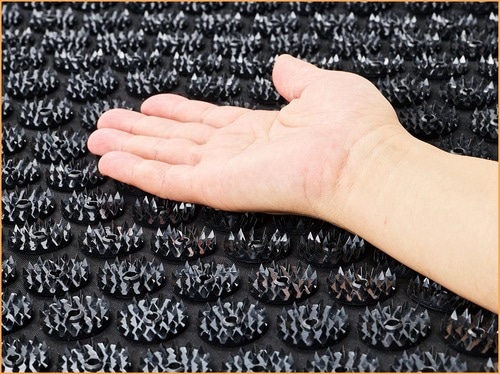 のせた箇所全体にキレある刺激が！ ツボ押しグッズおすすめ イメージ