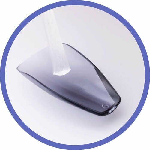 ブラシでさっと塗れる! ネイルチップ用接着アイテムおすすめ イメージ