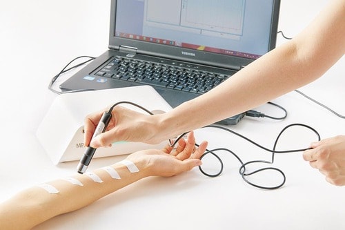 テスト1:保湿力 化粧水おすすめ イメージ