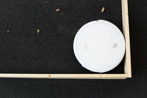【ロボット掃除機部門】粘り強く吸引高級機並みの性能でコスパ最強の一台