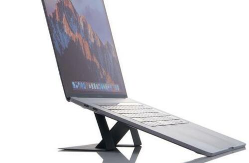 パソコン作業で首や肩がつらいなら“貼るスタンド”はいかが イメージ2