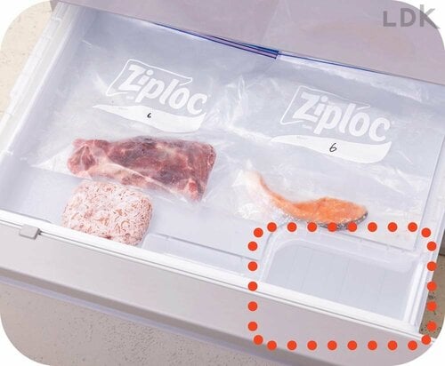 小物なら上段を開けずに取り出せる 冷蔵庫おすすめ イメージ