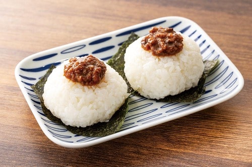 おにぎりに合う濃い味 カルディおすすめ イメージ